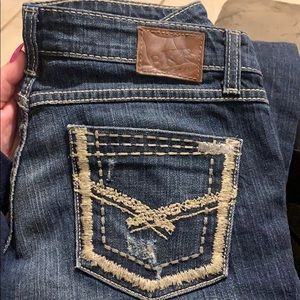 Woman’s BKE capris